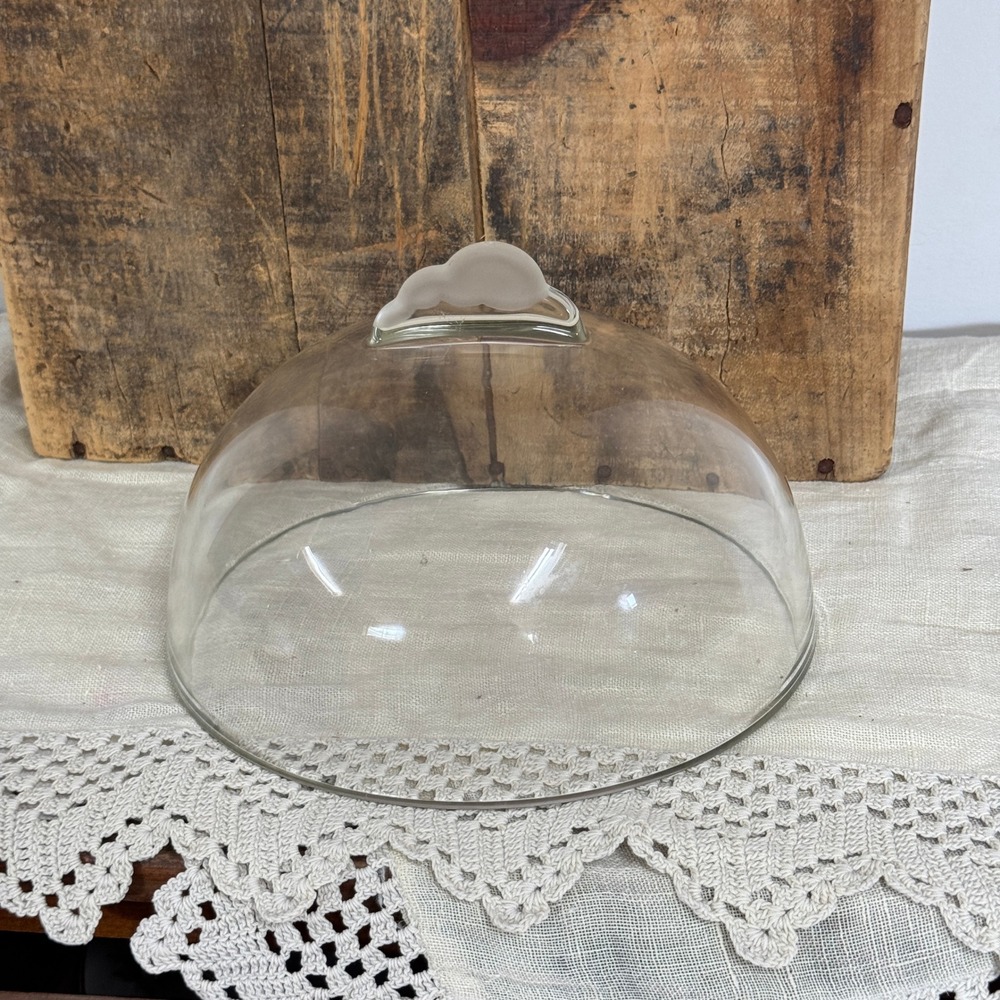 Vintage Clear Glass Cloche Dome with Frosted Sleeping Mouse Handle 8.5 Inch